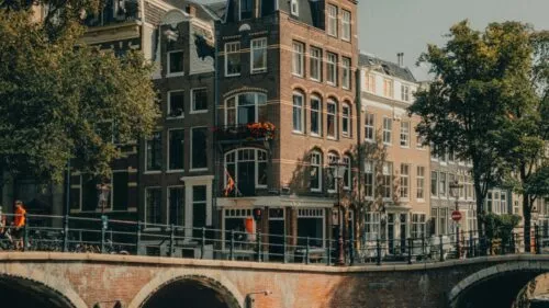 sir-simo-qwlmoSxkjZA-unsplash
